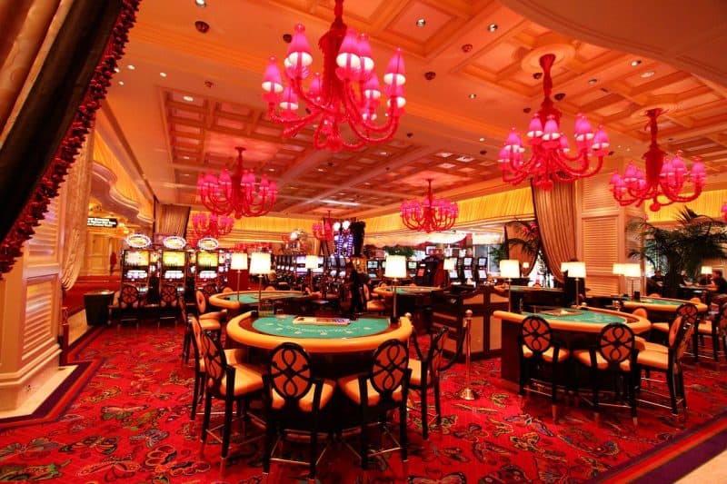 Casino Terimleri Rehberi: Yeni Oyuncuların Bilinmesi Gerekenler