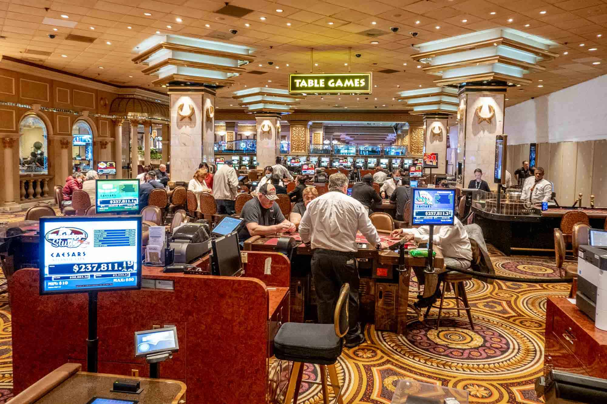 Slot Makinesi Rüzgarı: Oyun Seçimi ve Stratejiler