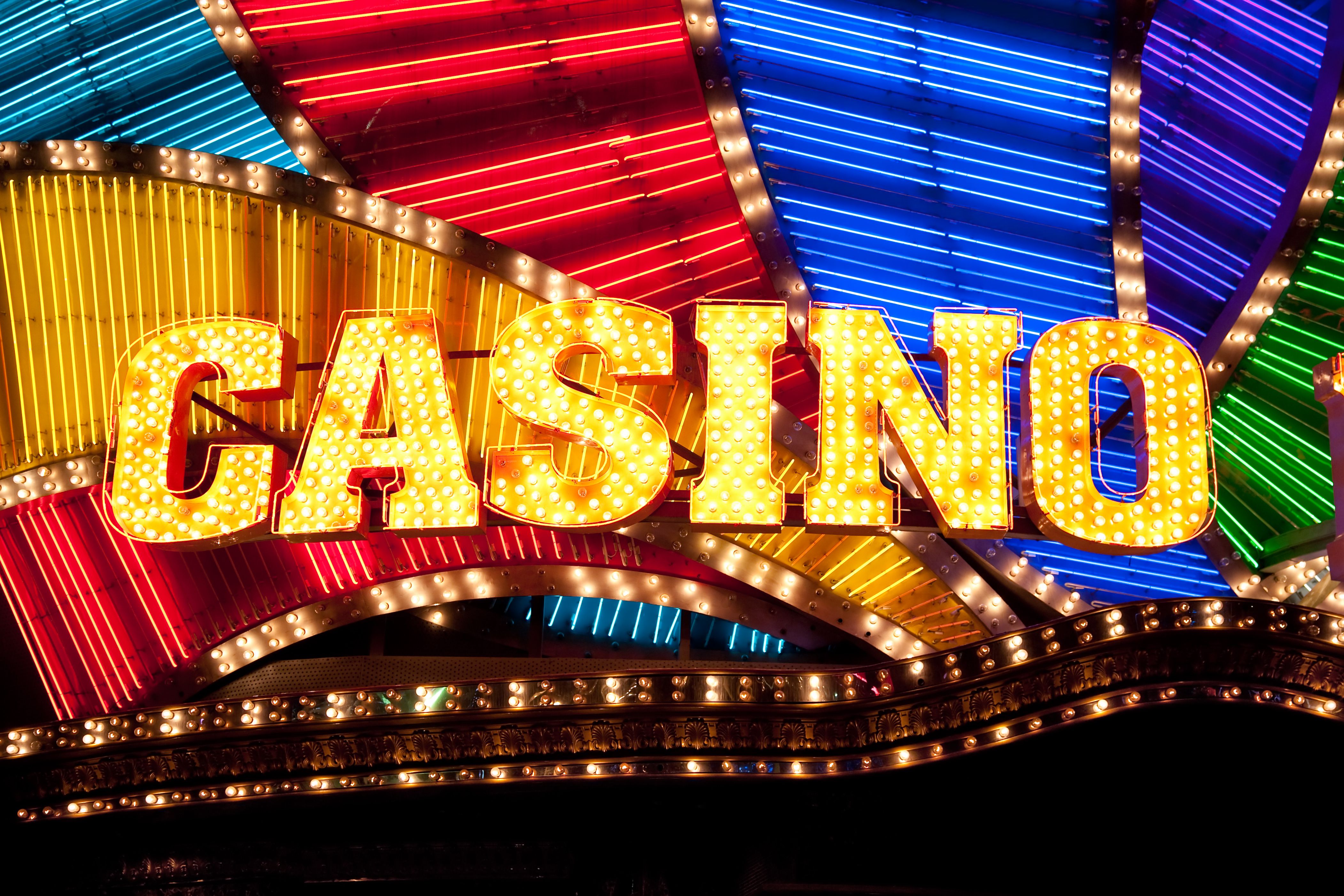 Slots ve Oyun Türleri Rehberi: Julibet’te Başarıya Giden Yollar